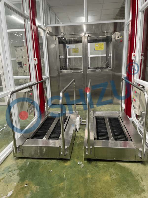 Máy vệ sinh đế giày ướt SCM-WB04