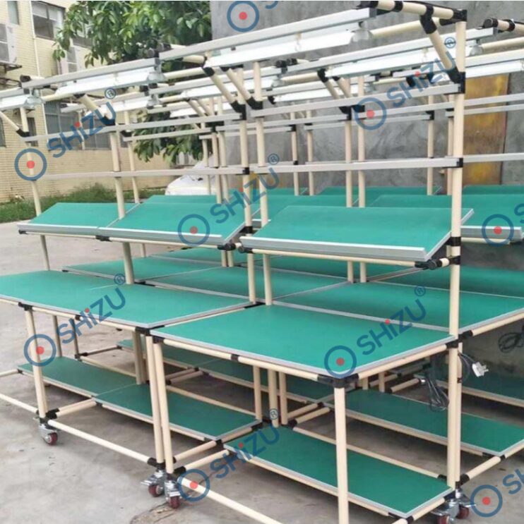 Bàn thao tác chống tĩnh điện lắp ghép bằng ống khớp sau khi dán thảm ESD Rubber Mat | SHiZU CLEANROOM