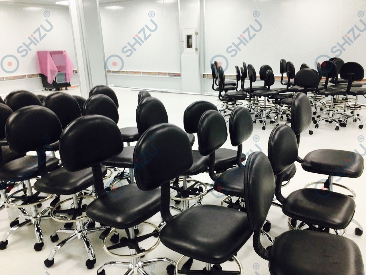 Ghế Phòng sạch da PU | SHiZU CLEANROOM - Hình ảnh thực tế lắp cho khách hàng